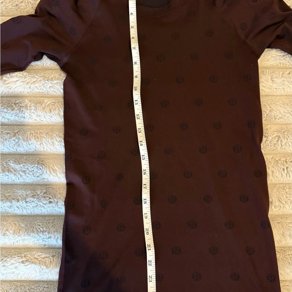 Lululemon Burgundy Logo-Print Long Sleeve Top – Size 6 - Picture 4 of 6